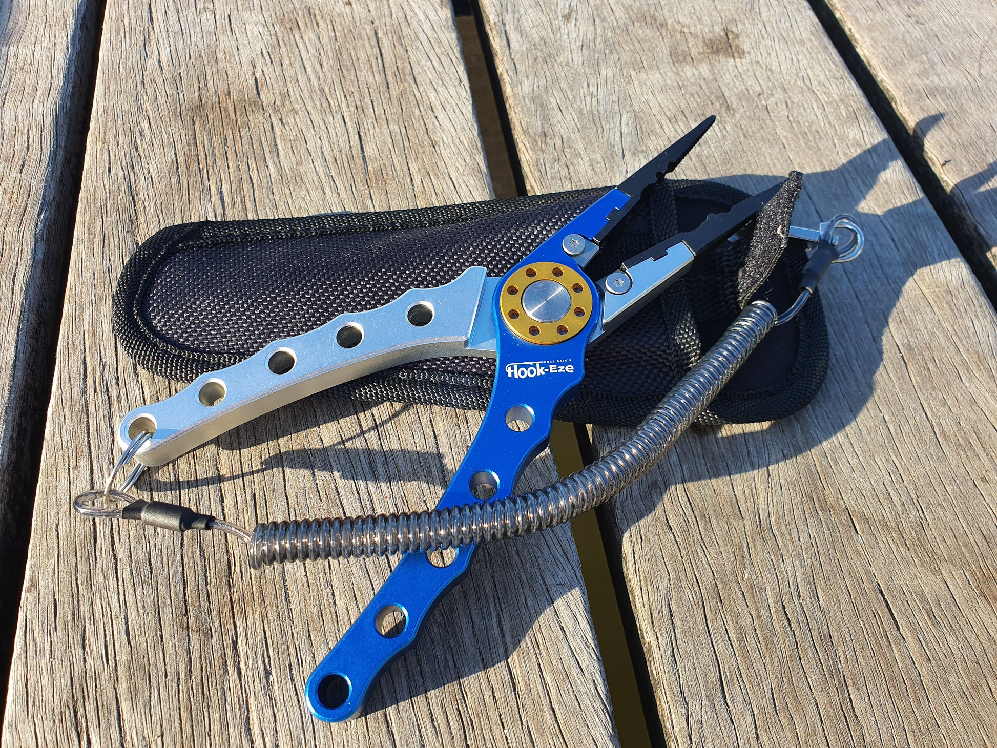 Hookeze pliers blue with pouch
